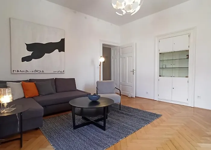 Laurel Center 아파트 오파티아