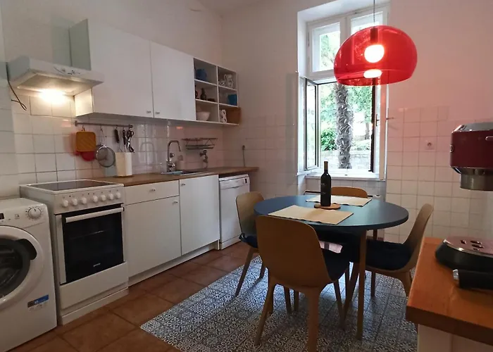 Laurel Center * 오파티아