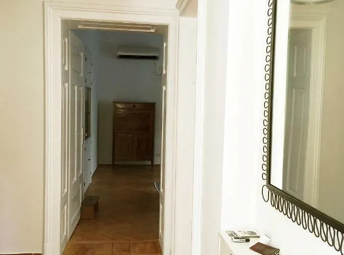 아파트 Laurel Center *