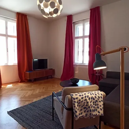Apartman Laurel Center *